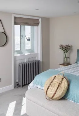 Thick pile carpet for bedroom