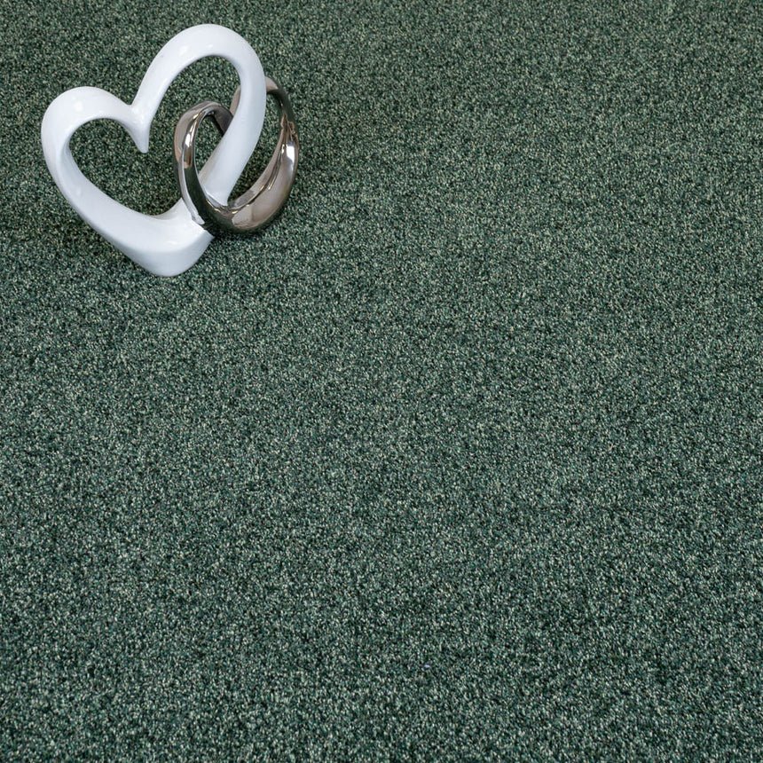 Forest Green Saxony Carpet